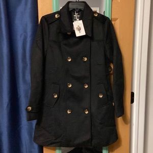 New coat no belt wantdo